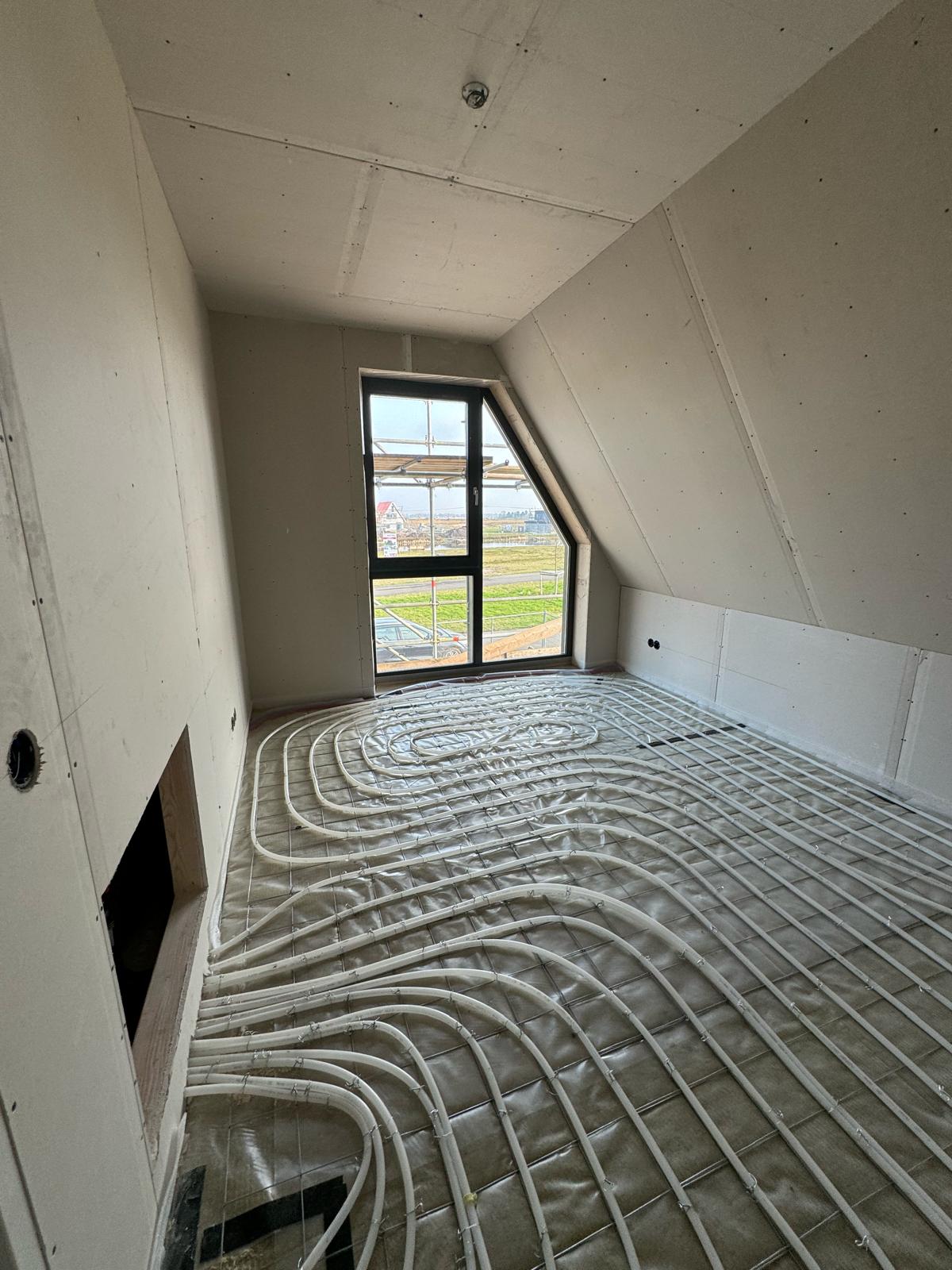 Vloerverwarming aanleg nieuwbouwafwerking in Leeuwarden door Strix Bouw
